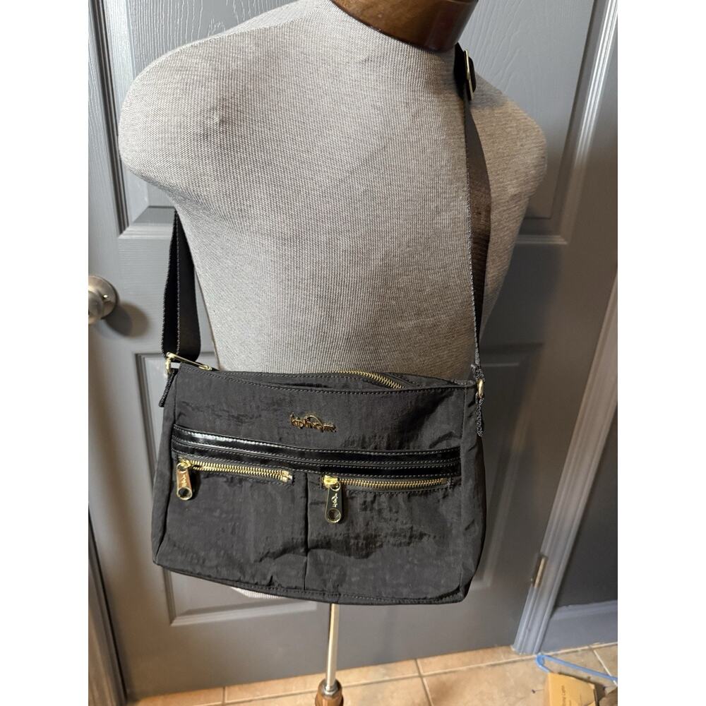 Kipling Canvas Crossbody Black Purse- Very Clean- Lots Of Pockets- Cute!